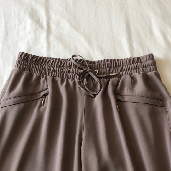 Cream/tan harem pants - Picture 3 of 3